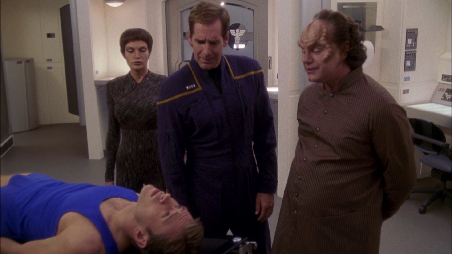 extant_StarTrek_ENT_1x05-Unexpected_2193.jpg