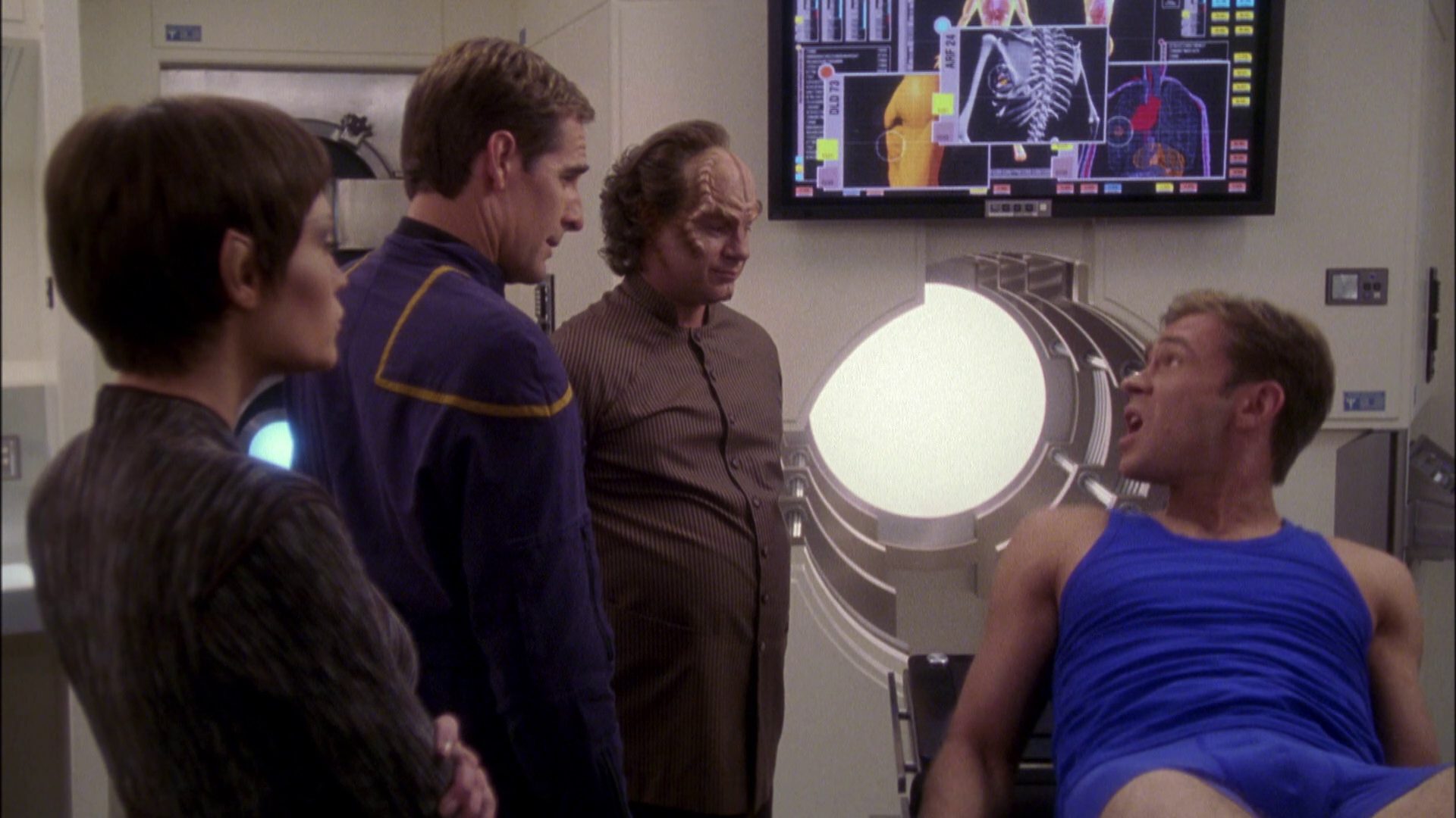 extant_StarTrek_ENT_1x05-Unexpected_2212.jpg