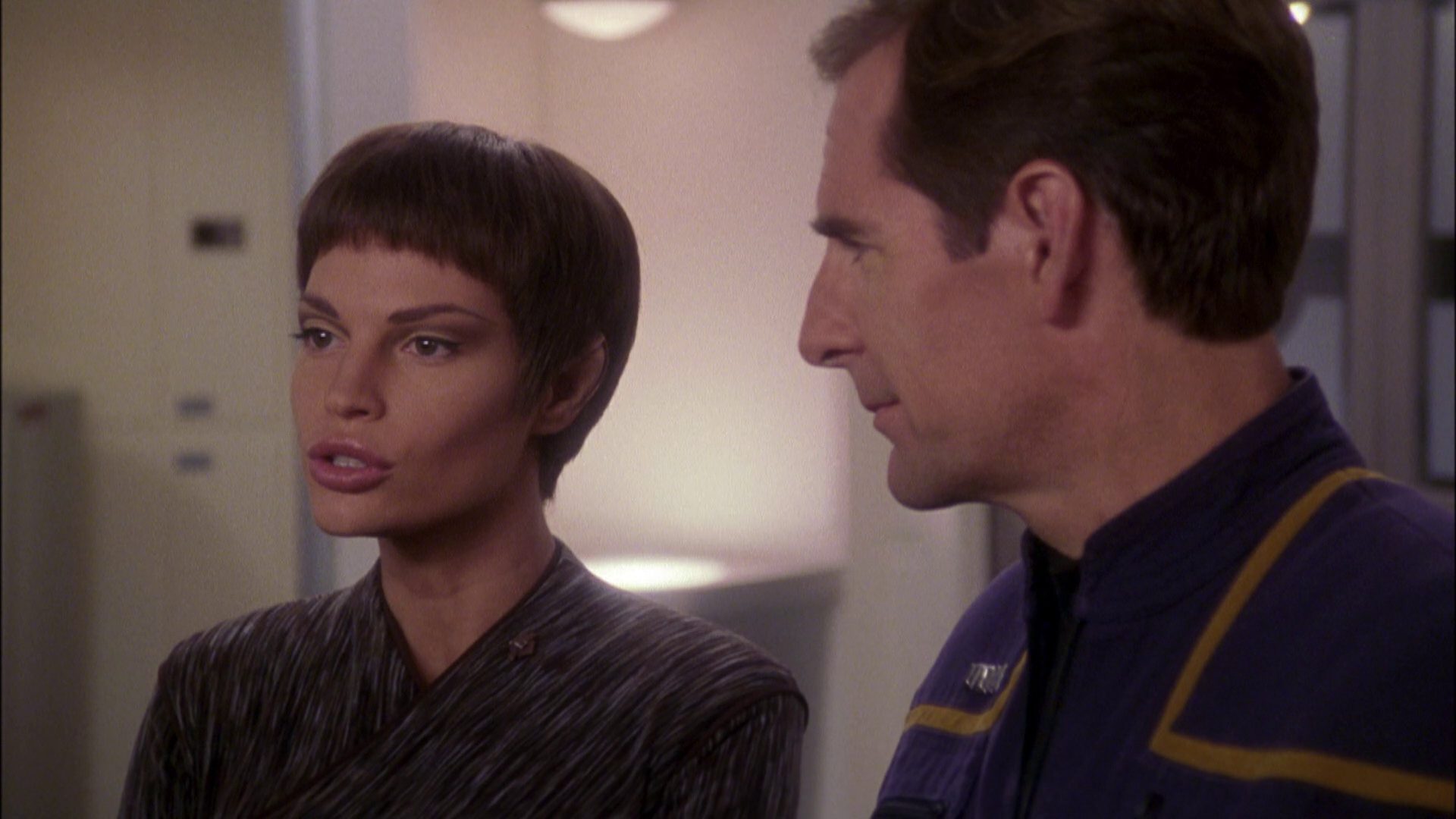 extant_StarTrek_ENT_1x05-Unexpected_2232.jpg