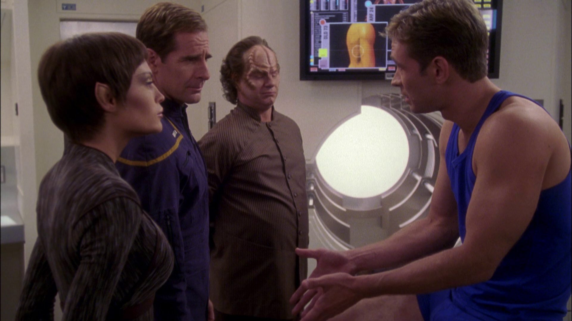extant_StarTrek_ENT_1x05-Unexpected_2368.jpg