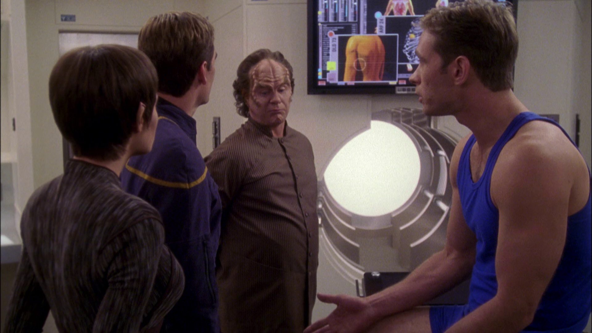 extant_StarTrek_ENT_1x05-Unexpected_2420.jpg