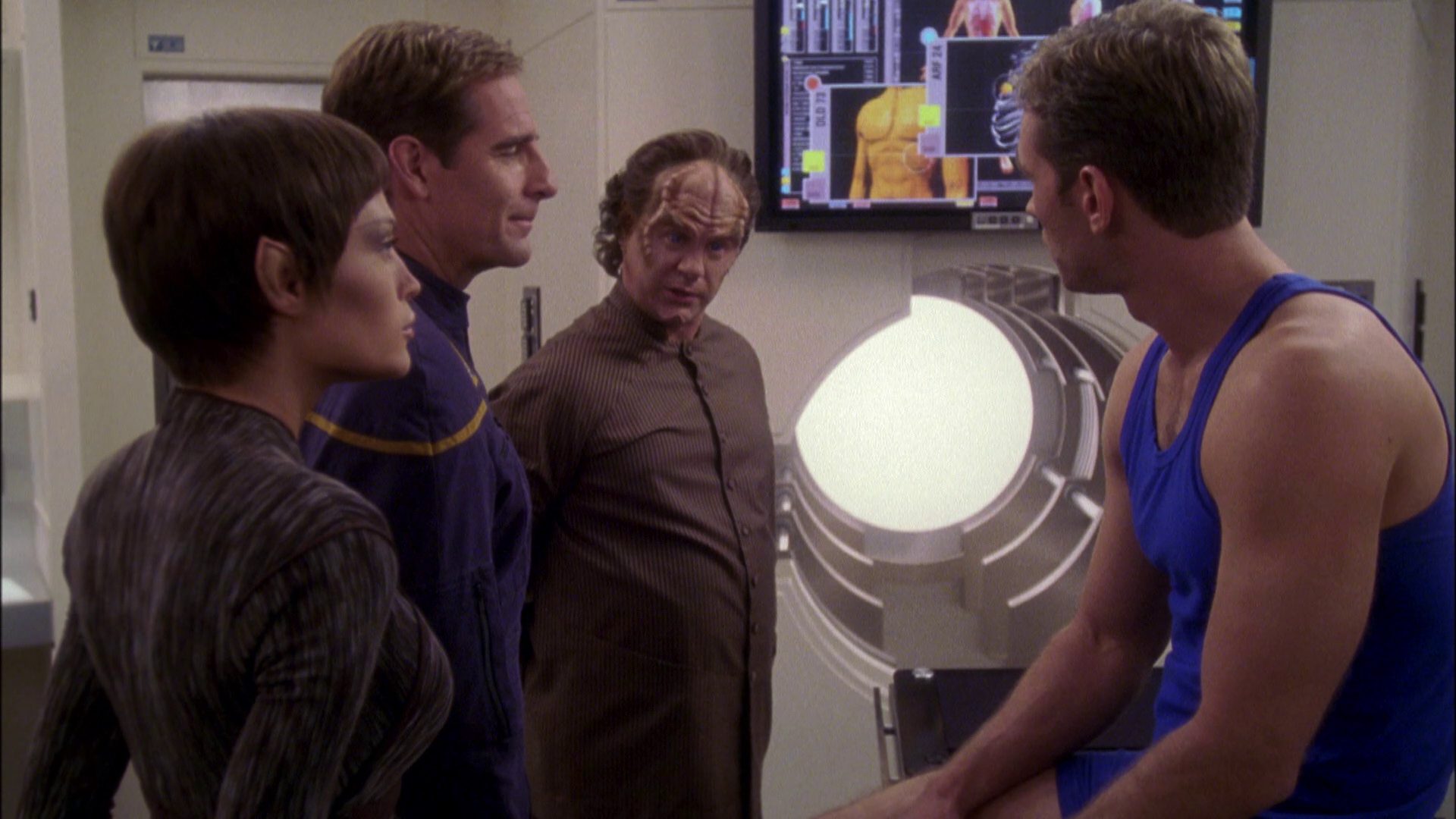 extant_StarTrek_ENT_1x05-Unexpected_2430.jpg