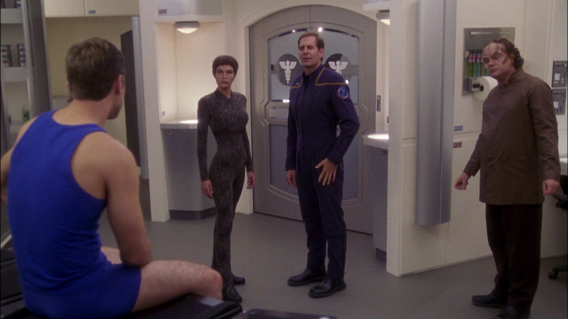 extant_StarTrek_ENT_1x05-Unexpected_2447.jpg