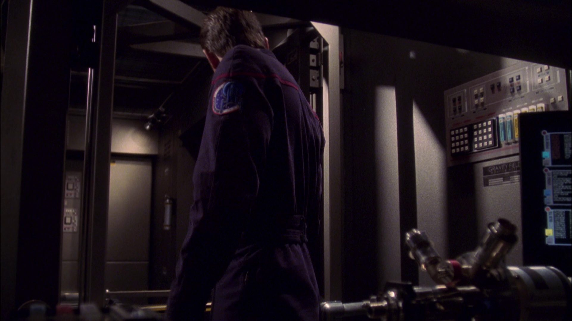 extant_StarTrek_ENT_1x05-Unexpected_2476.jpg