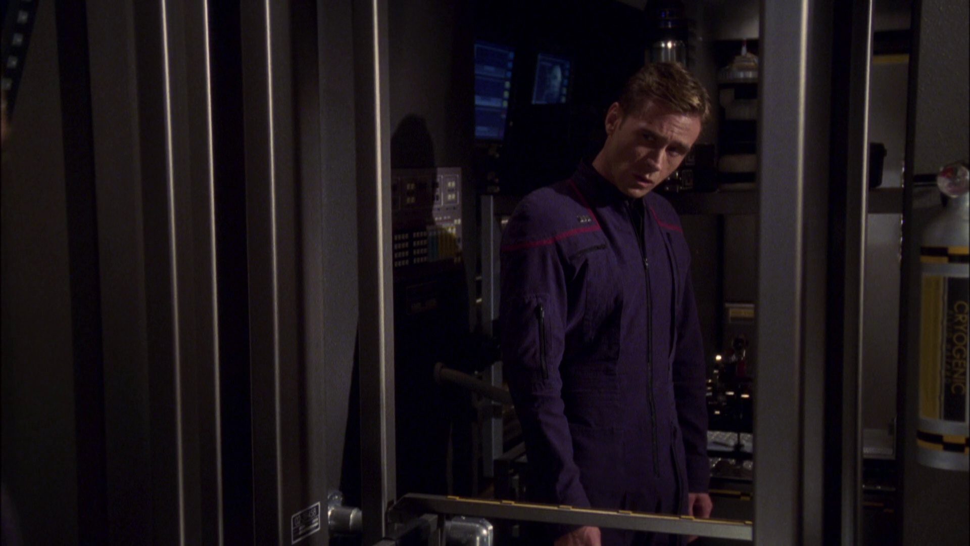 extant_StarTrek_ENT_1x05-Unexpected_2496.jpg