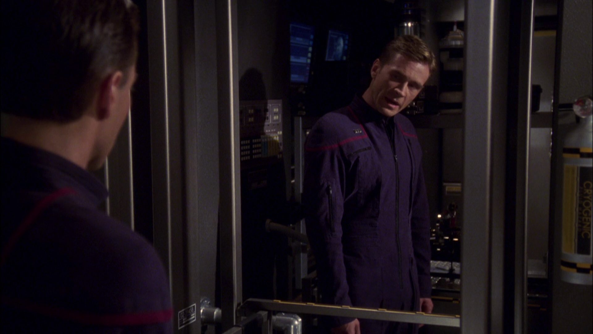 extant_StarTrek_ENT_1x05-Unexpected_2502.jpg