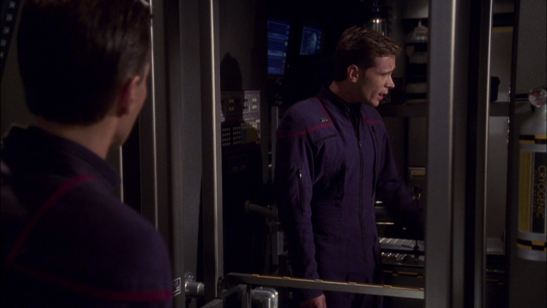 extant_StarTrek_ENT_1x05-Unexpected_2511.jpg