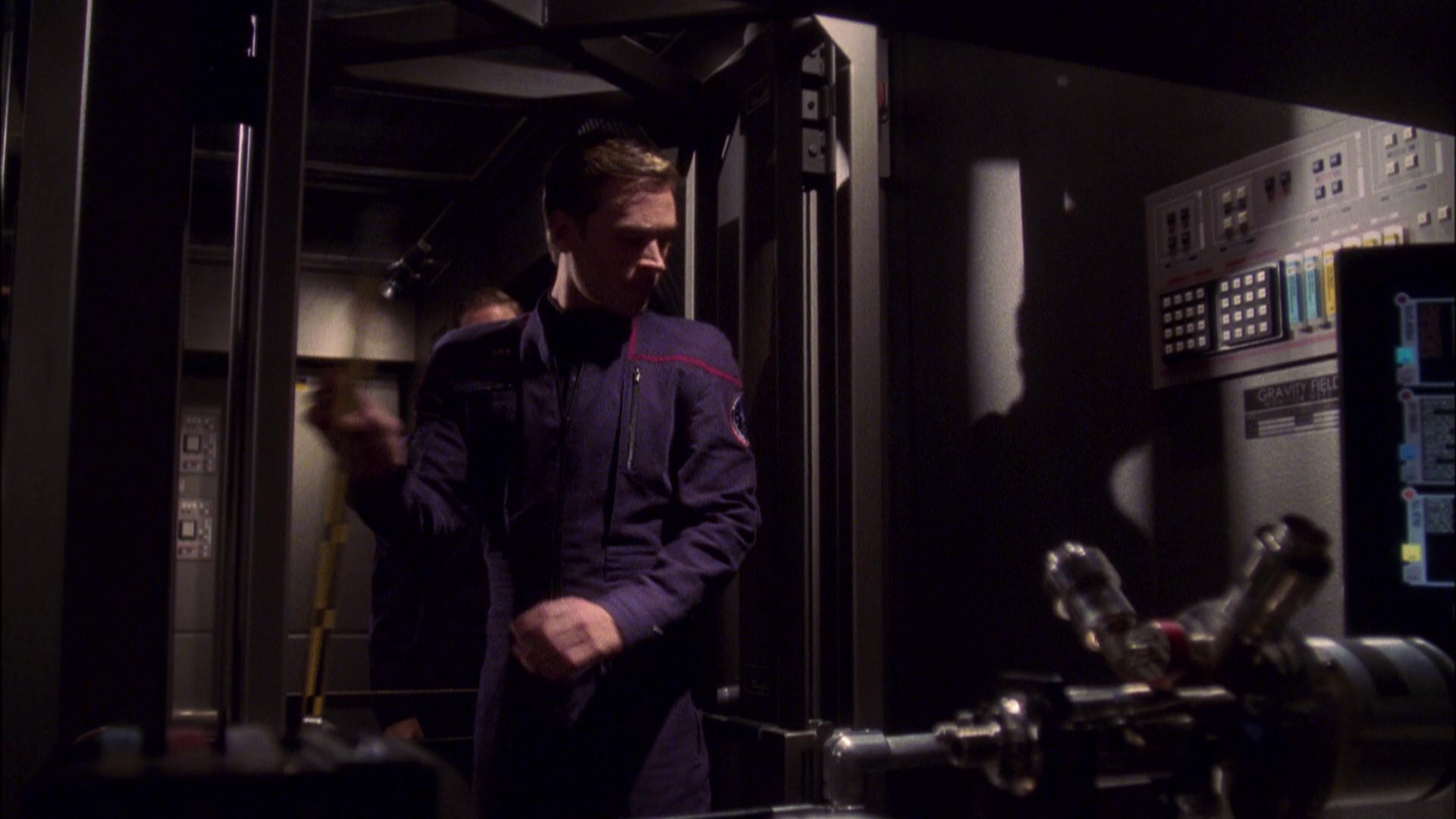 extant_StarTrek_ENT_1x05-Unexpected_2521.jpg