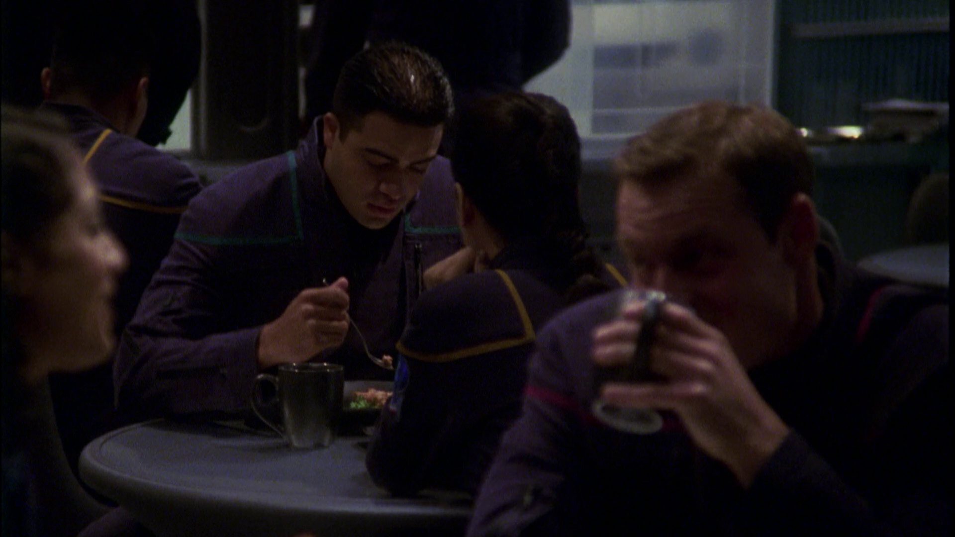 extant_StarTrek_ENT_1x05-Unexpected_2574.jpg