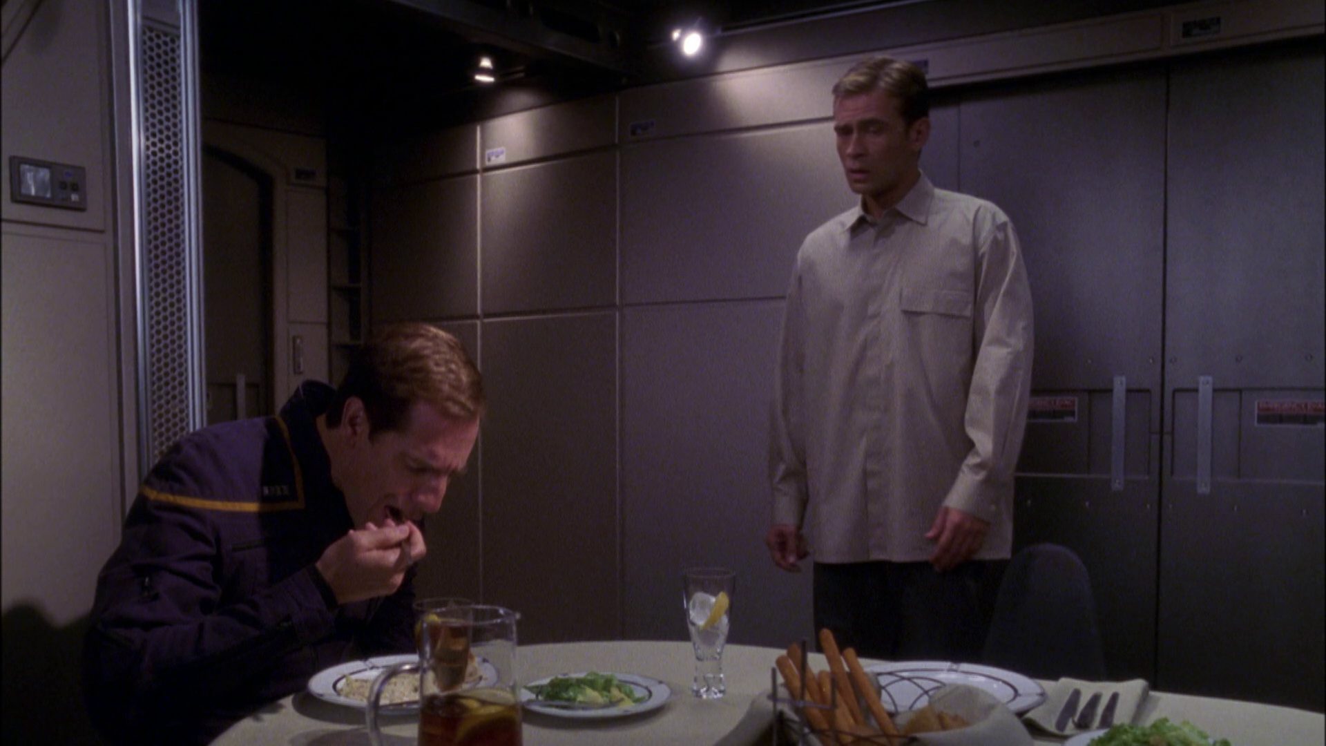 extant_StarTrek_ENT_1x05-Unexpected_2589.jpg