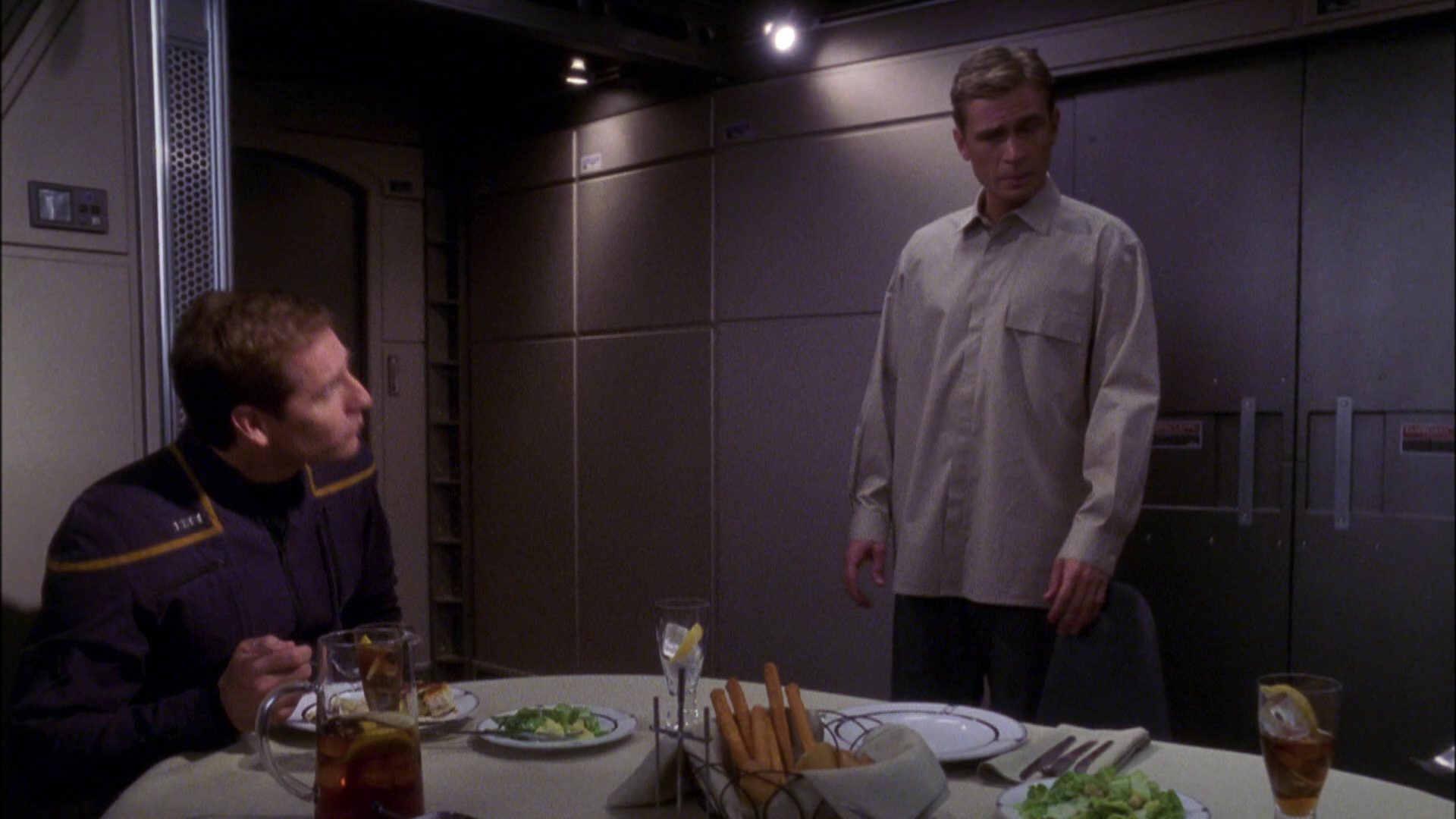 extant_StarTrek_ENT_1x05-Unexpected_2591.jpg