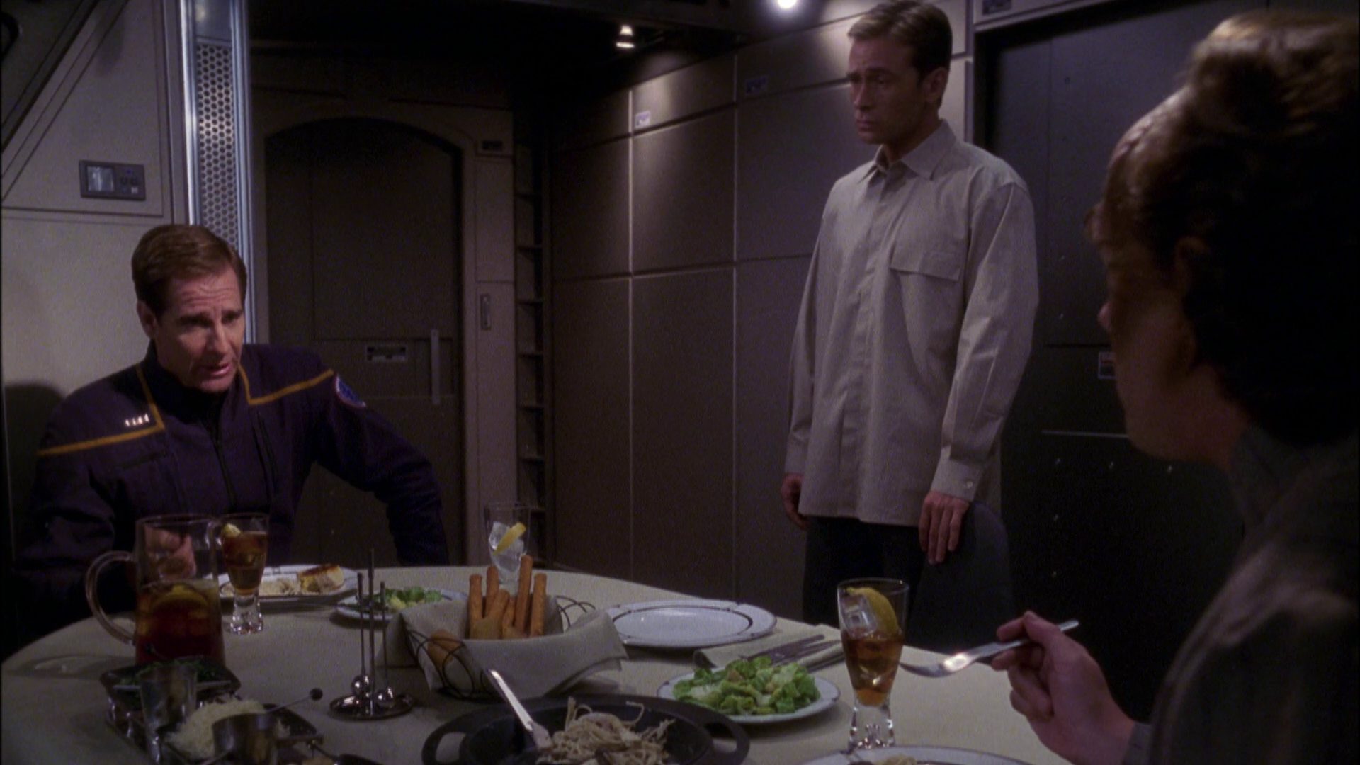 extant_StarTrek_ENT_1x05-Unexpected_2597.jpg