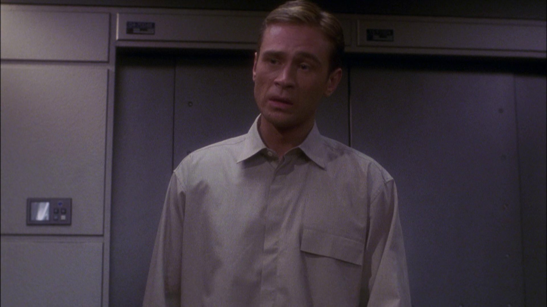 extant_StarTrek_ENT_1x05-Unexpected_2602.jpg