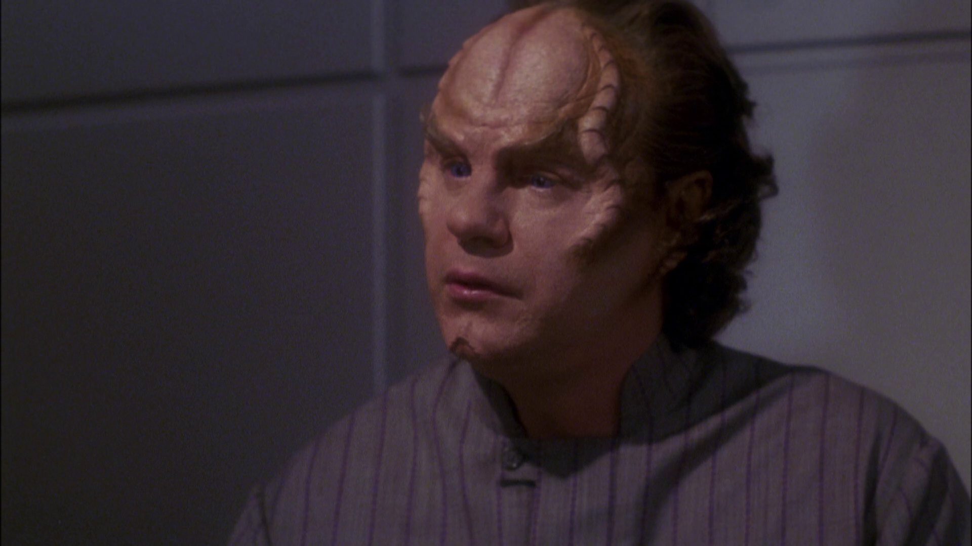 extant_StarTrek_ENT_1x05-Unexpected_2607.jpg