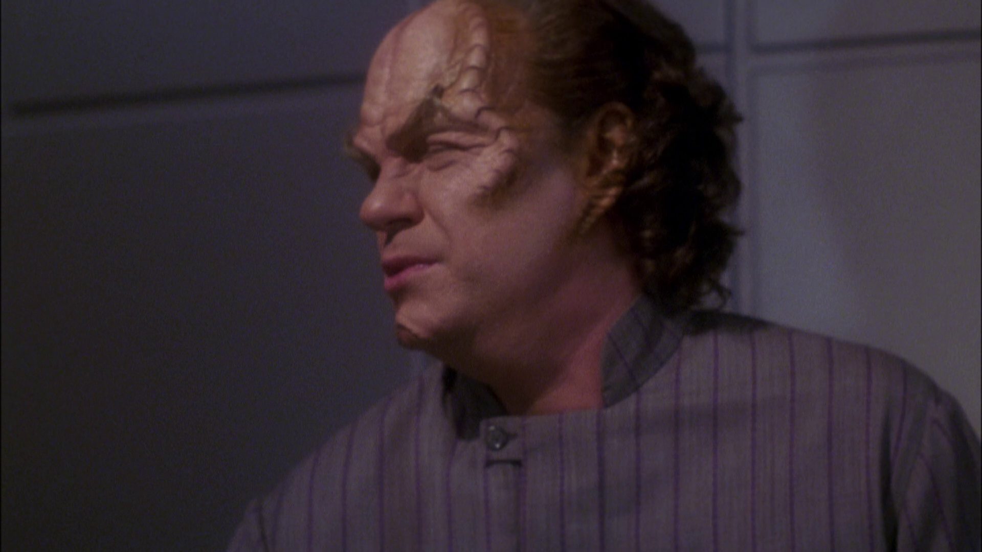 extant_StarTrek_ENT_1x05-Unexpected_2754.jpg