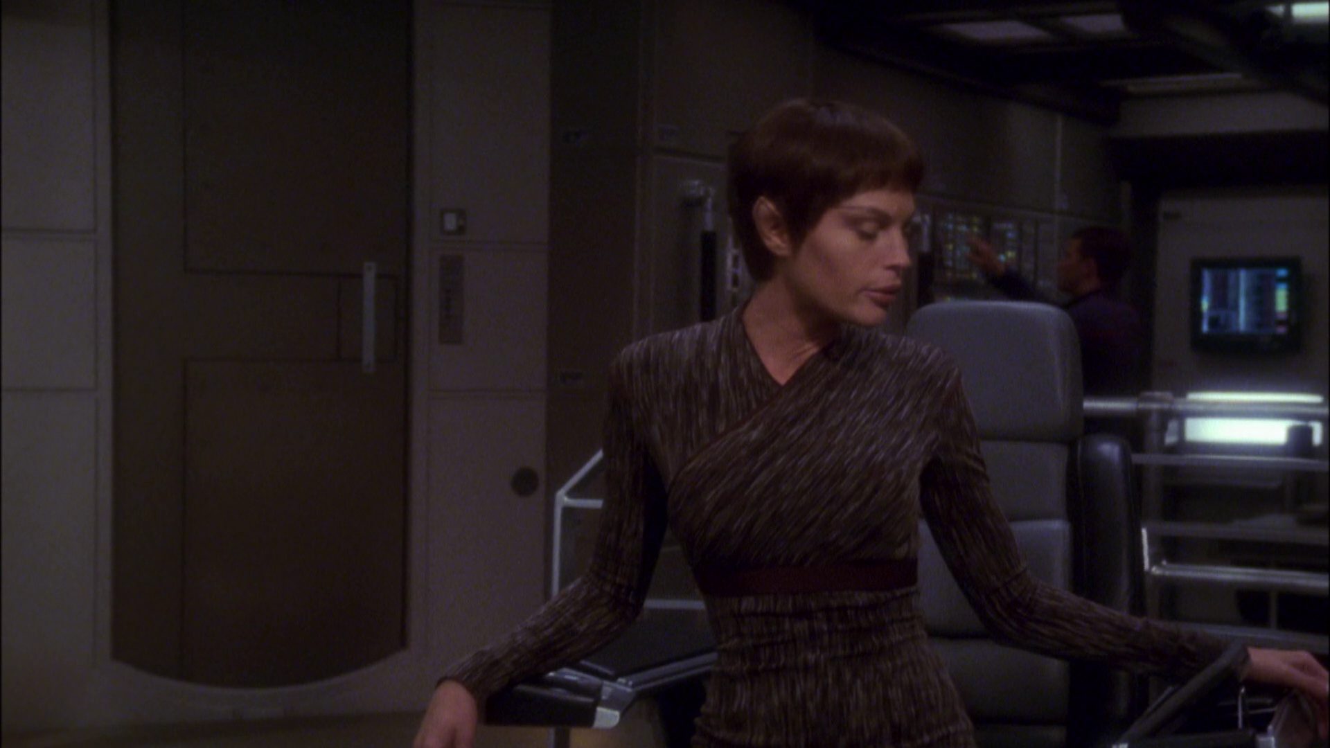 extant_StarTrek_ENT_1x05-Unexpected_2855.jpg