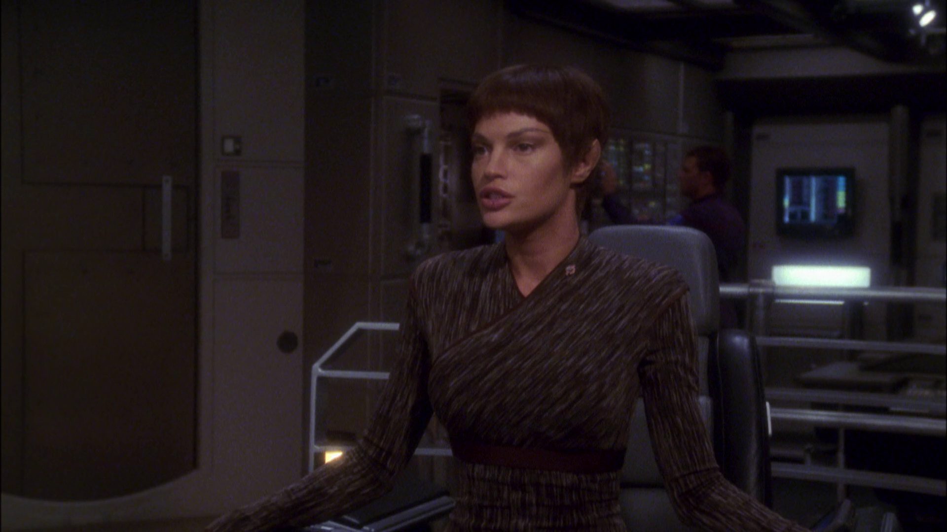 extant_StarTrek_ENT_1x05-Unexpected_2857.jpg