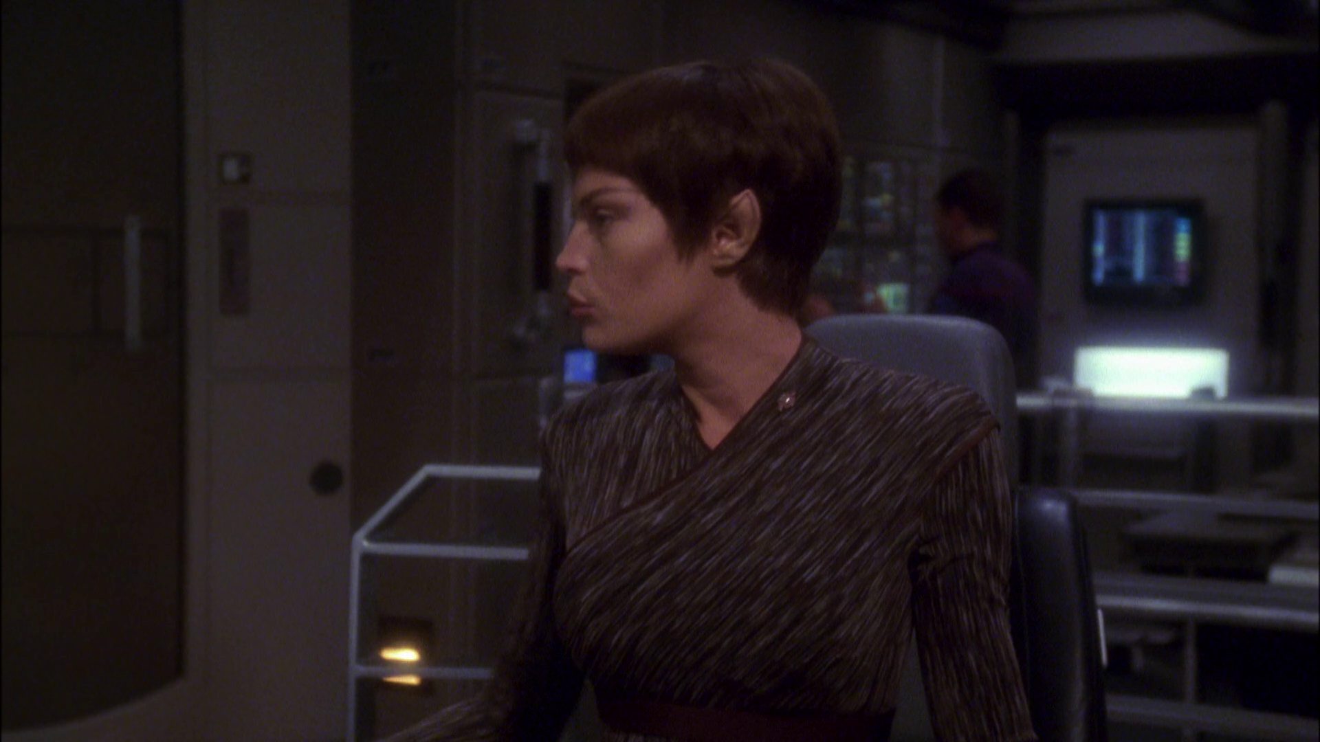 extant_StarTrek_ENT_1x05-Unexpected_2860.jpg