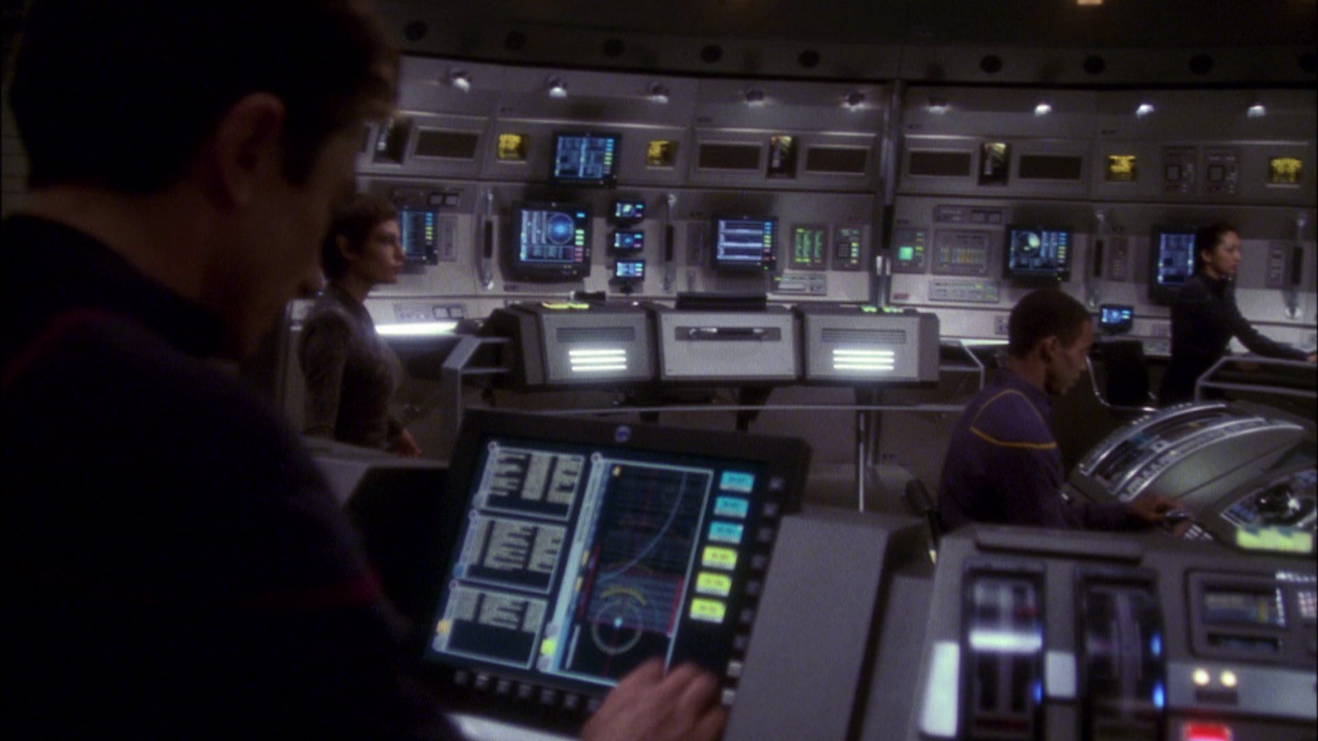 extant_StarTrek_ENT_1x05-Unexpected_2878.jpg