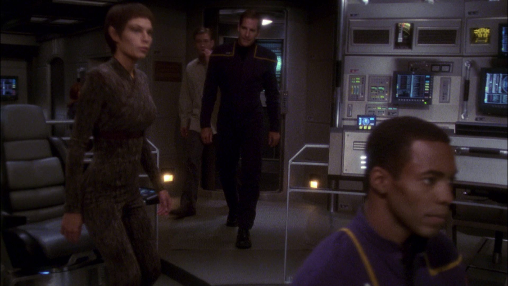 extant_StarTrek_ENT_1x05-Unexpected_2887.jpg
