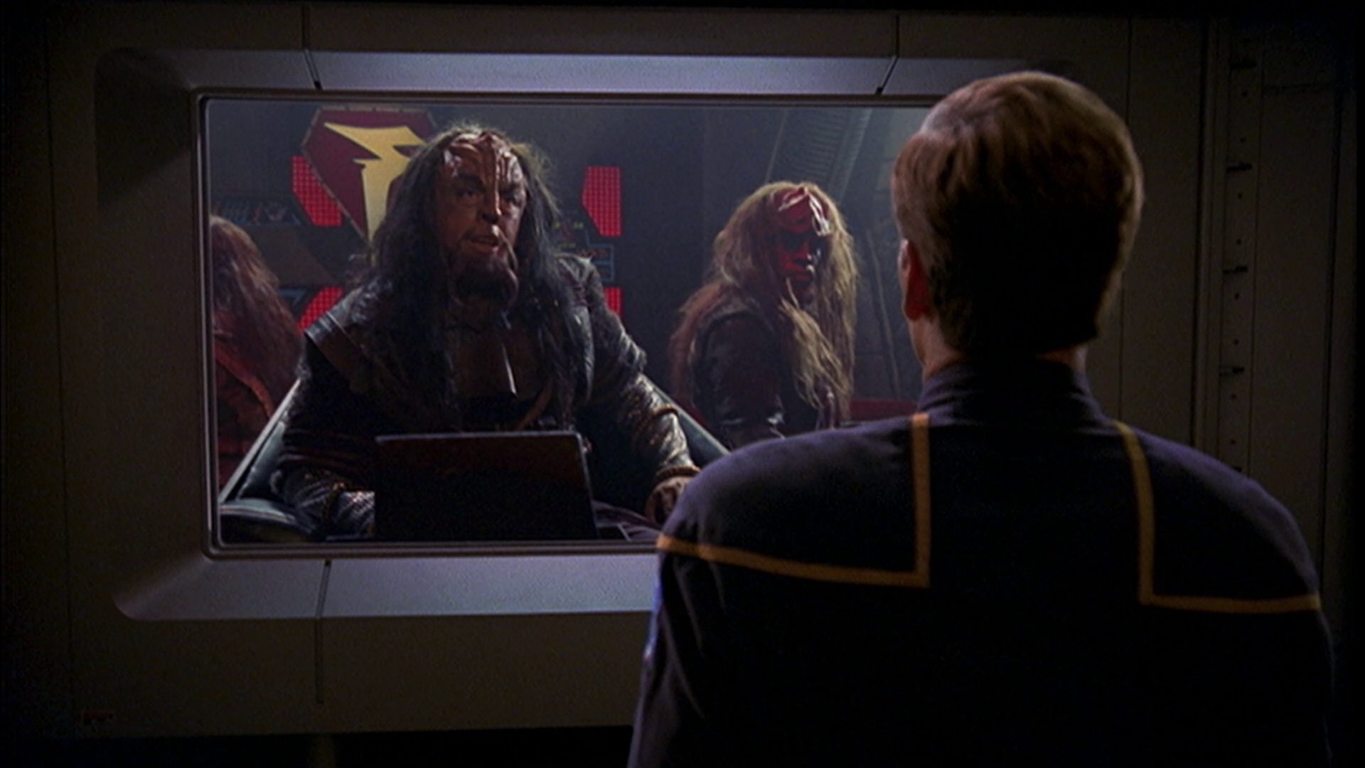 extant_StarTrek_ENT_1x05-Unexpected_3126.jpg