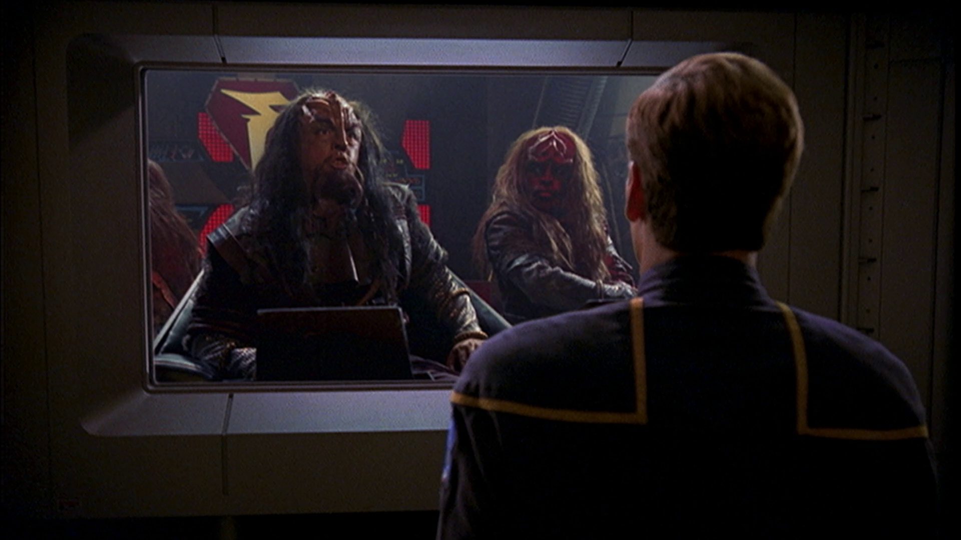 extant_StarTrek_ENT_1x05-Unexpected_3153.jpg