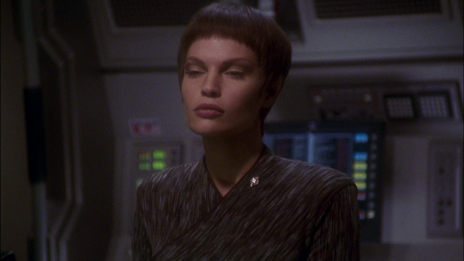 extant_StarTrek_ENT_1x05-Unexpected_3168.jpg