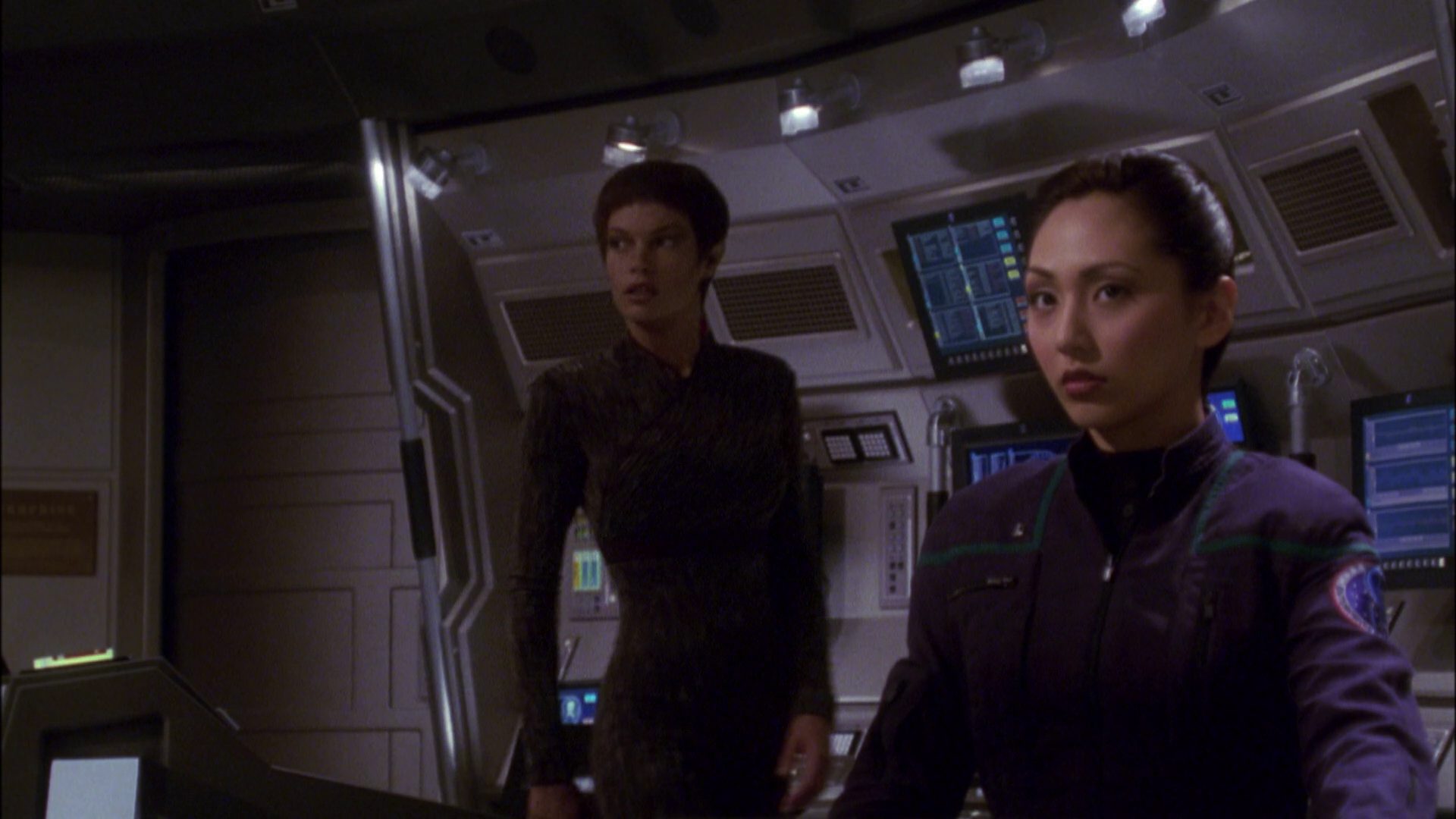 extant_StarTrek_ENT_1x05-Unexpected_3182.jpg