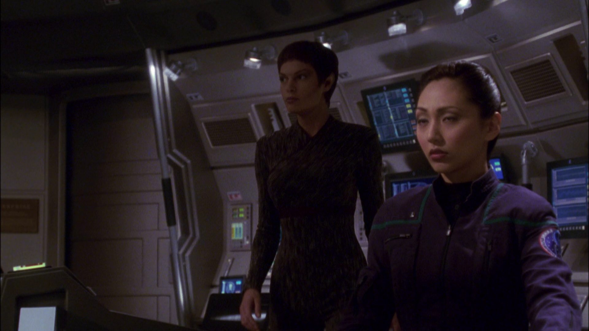 extant_StarTrek_ENT_1x05-Unexpected_3183.jpg