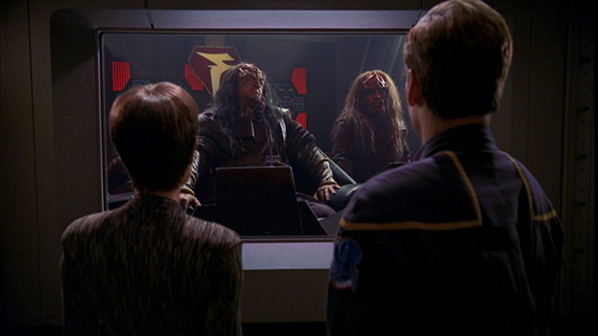extant_StarTrek_ENT_1x05-Unexpected_3211.jpg