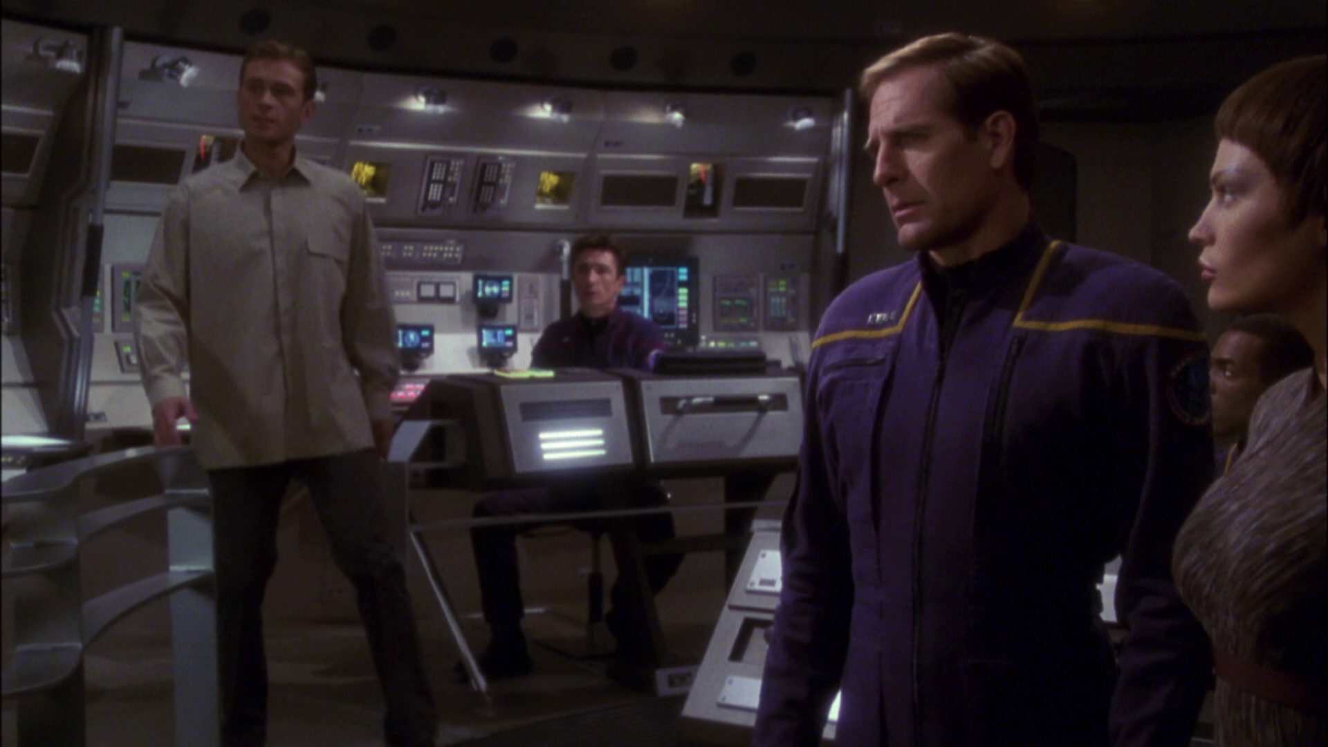 extant_StarTrek_ENT_1x05-Unexpected_3237.jpg
