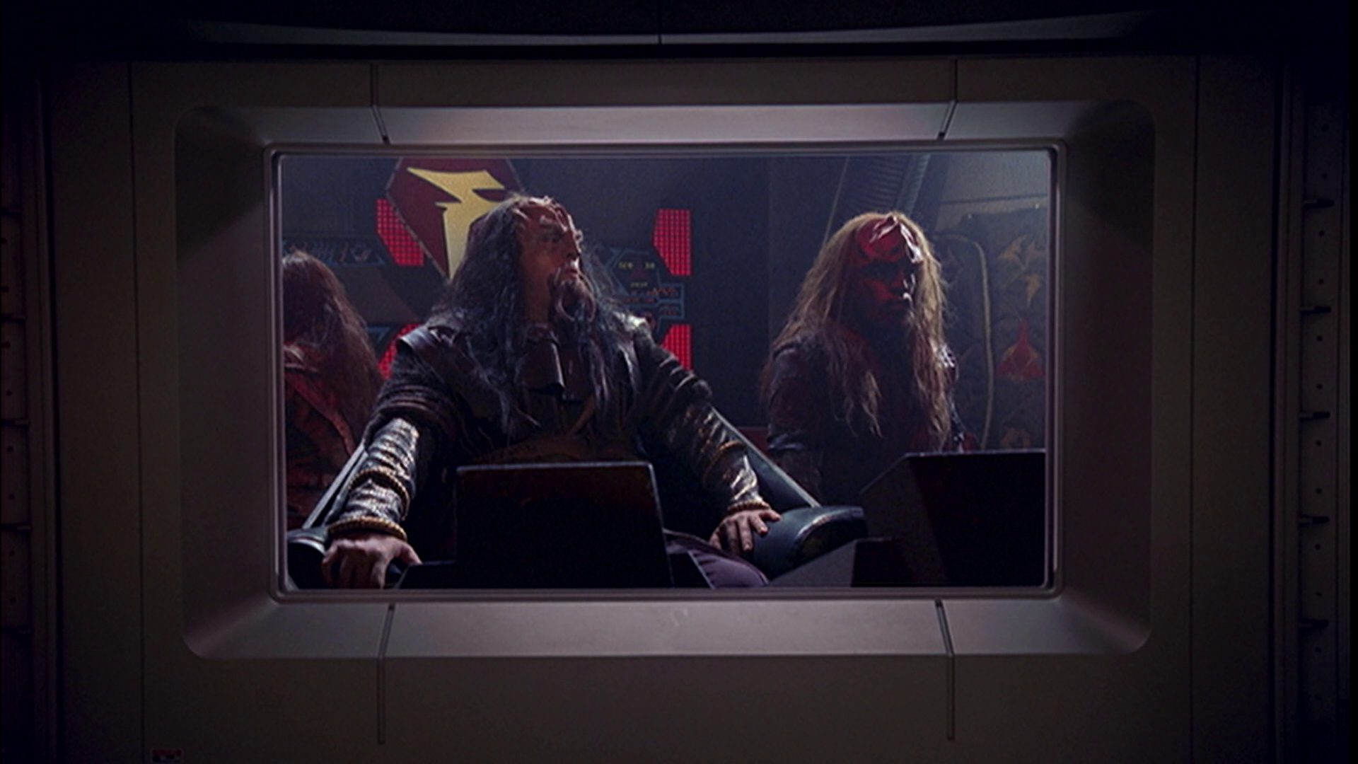 extant_StarTrek_ENT_1x05-Unexpected_3270.jpg