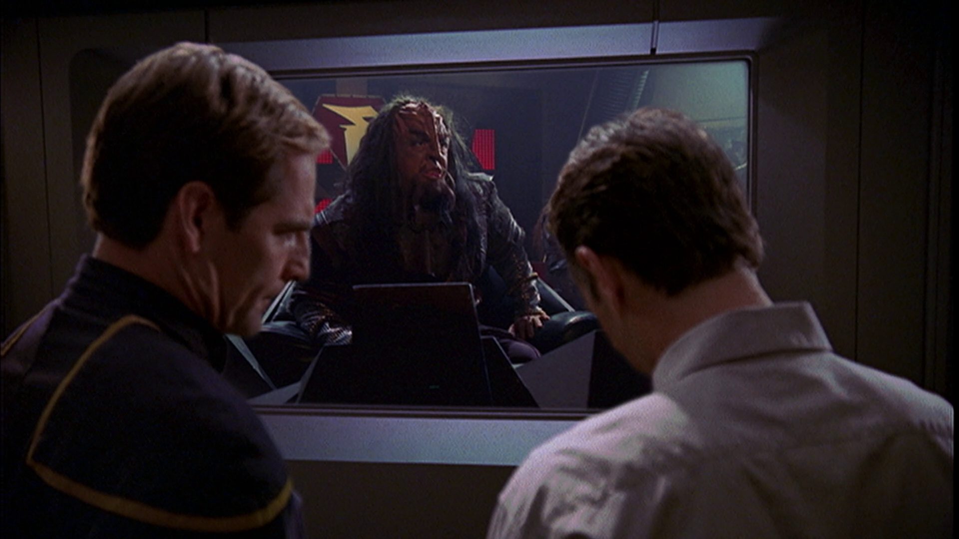 extant_StarTrek_ENT_1x05-Unexpected_3283.jpg