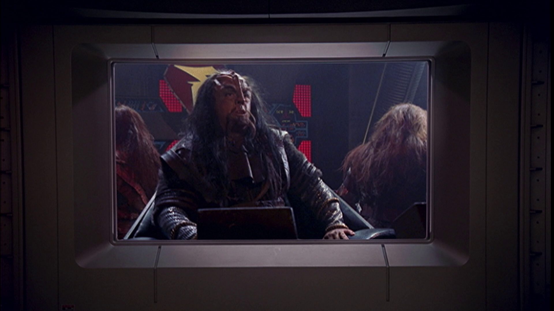 extant_StarTrek_ENT_1x05-Unexpected_3309.jpg