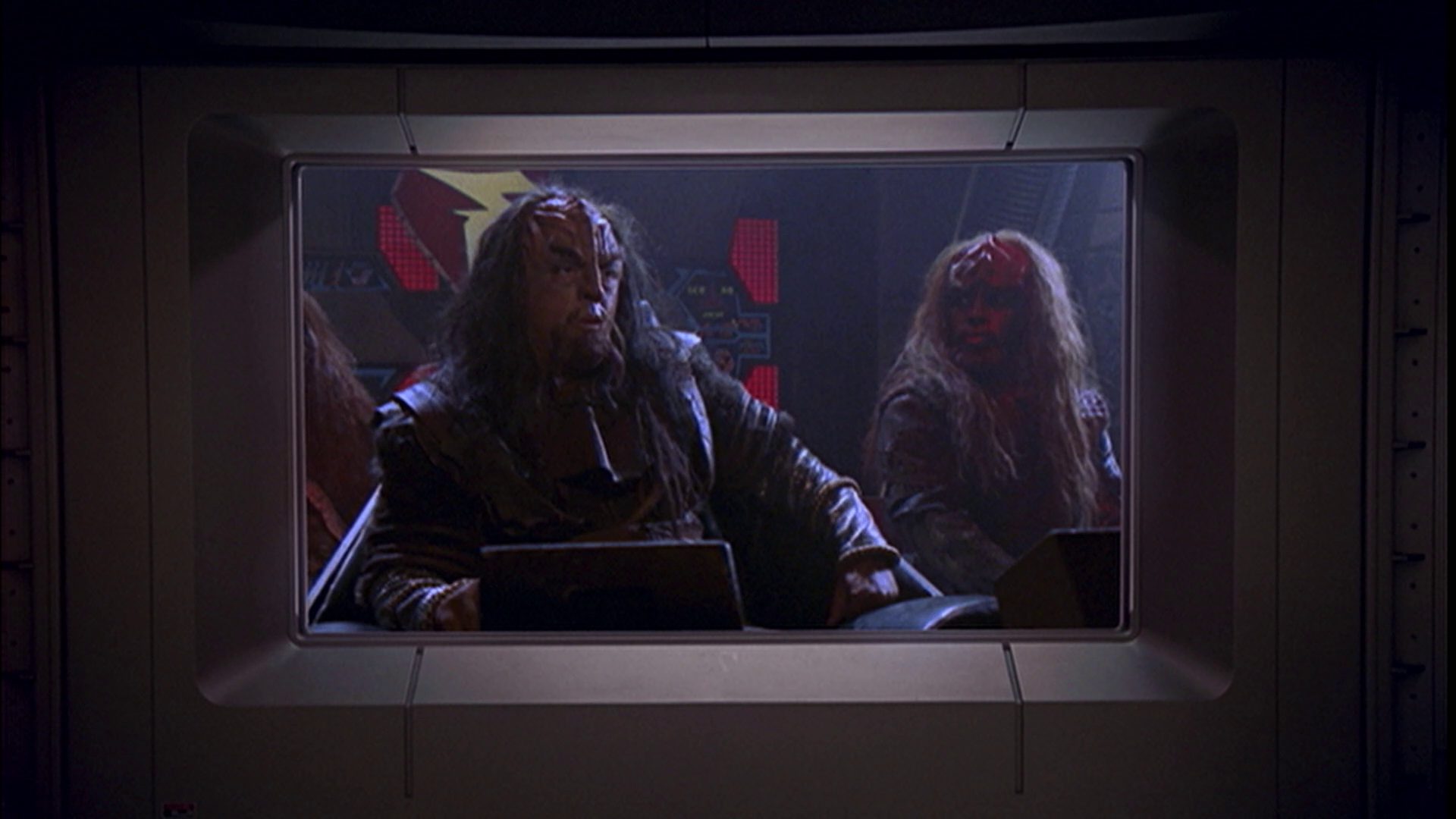 extant_StarTrek_ENT_1x05-Unexpected_3343.jpg