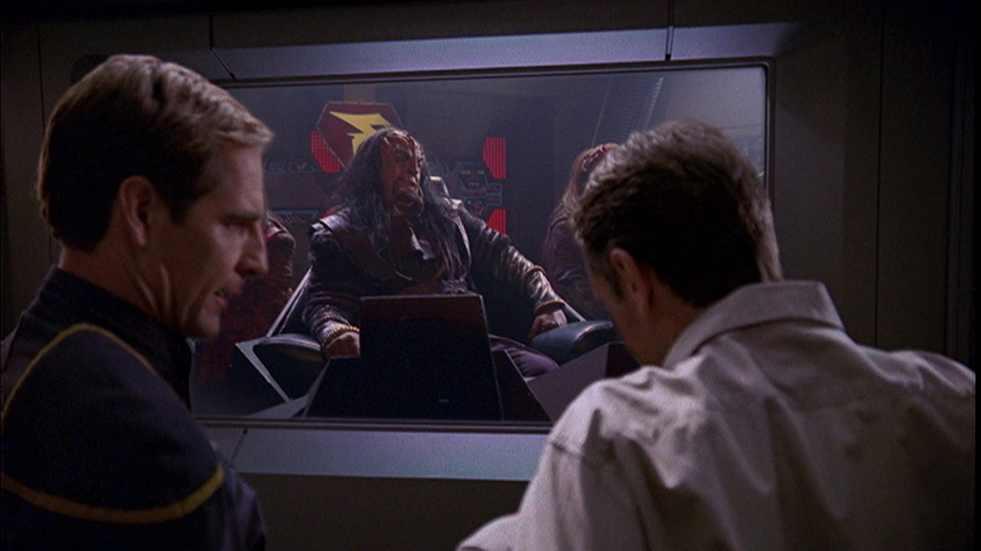 extant_StarTrek_ENT_1x05-Unexpected_3375.jpg
