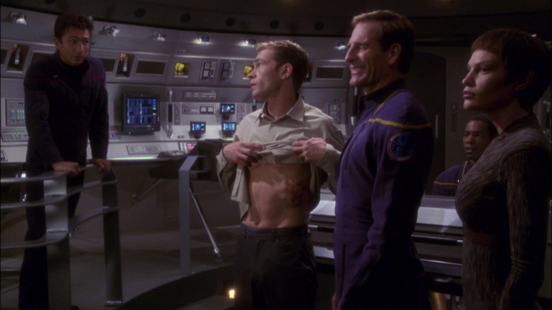 extant_StarTrek_ENT_1x05-Unexpected_3381.jpg