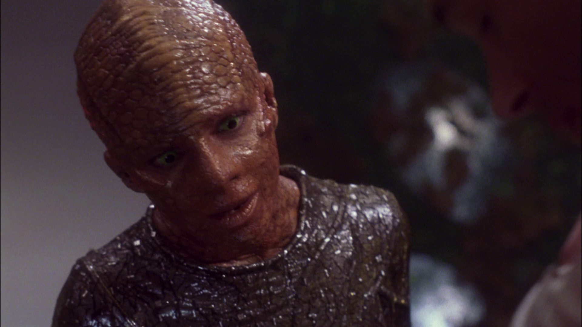 extant_StarTrek_ENT_1x05-Unexpected_3464.jpg
