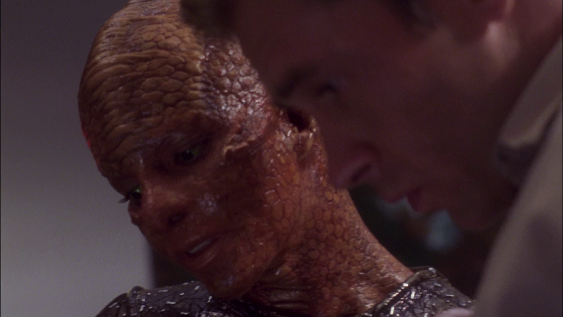 extant_StarTrek_ENT_1x05-Unexpected_3513.jpg