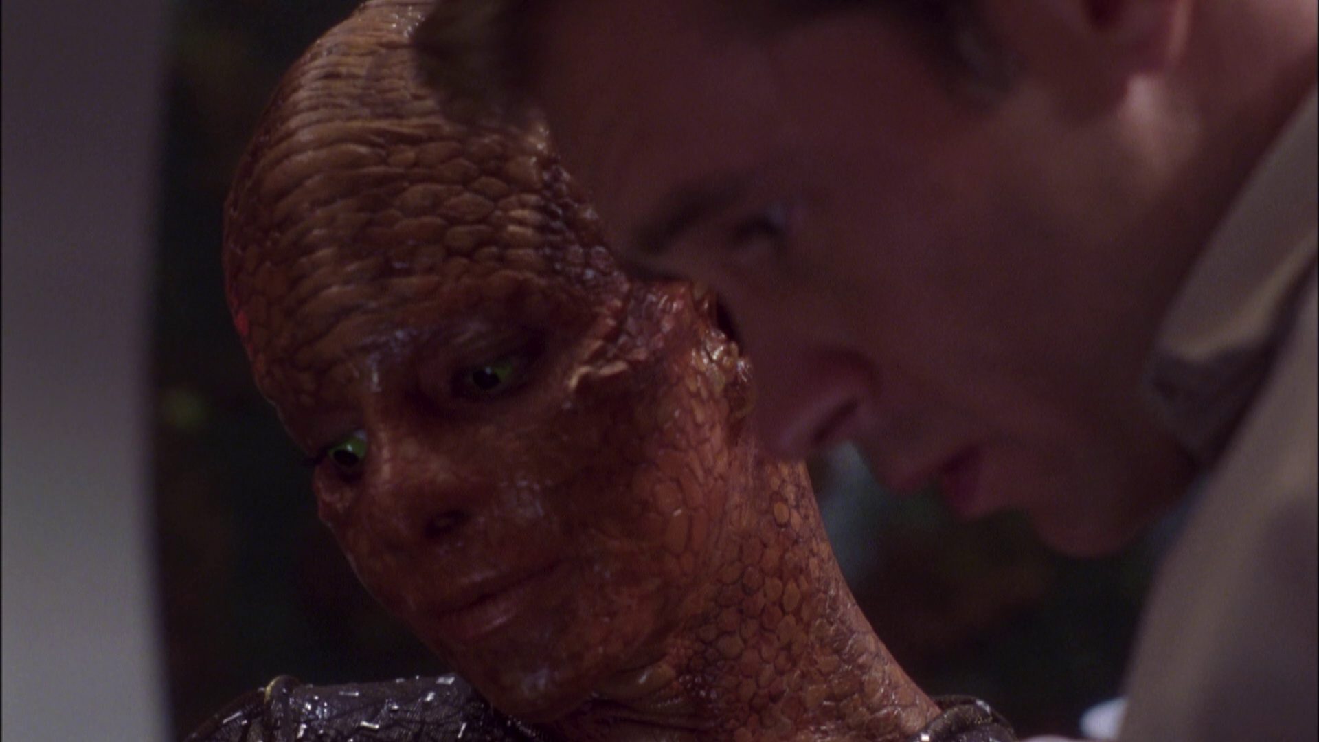 extant_StarTrek_ENT_1x05-Unexpected_3517.jpg
