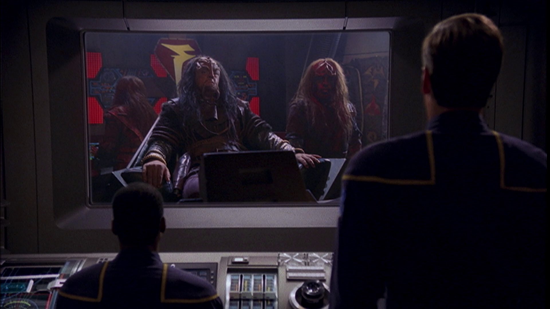 extant_StarTrek_ENT_1x05-Unexpected_3547.jpg
