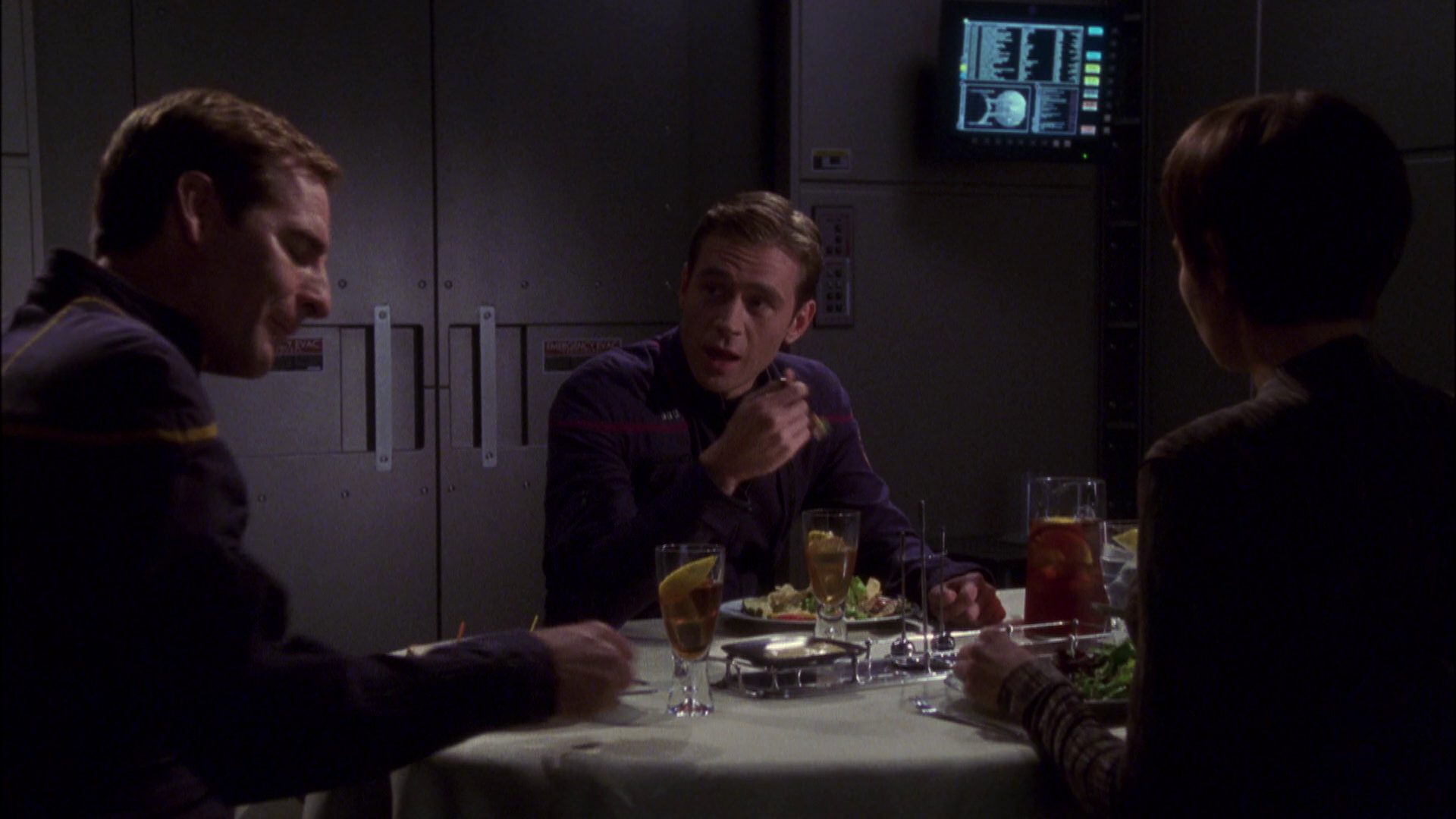 extant_StarTrek_ENT_1x05-Unexpected_3601.jpg