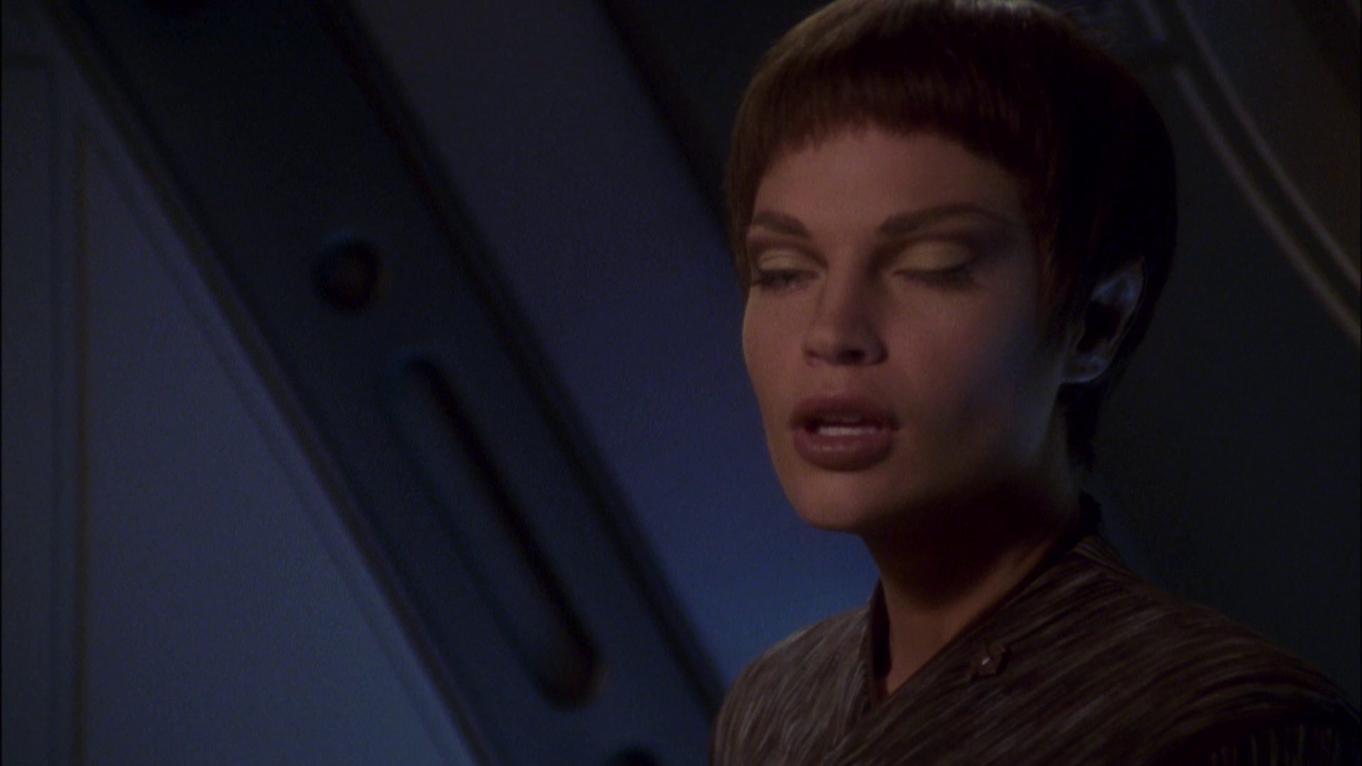 extant_StarTrek_ENT_1x05-Unexpected_3622.jpg