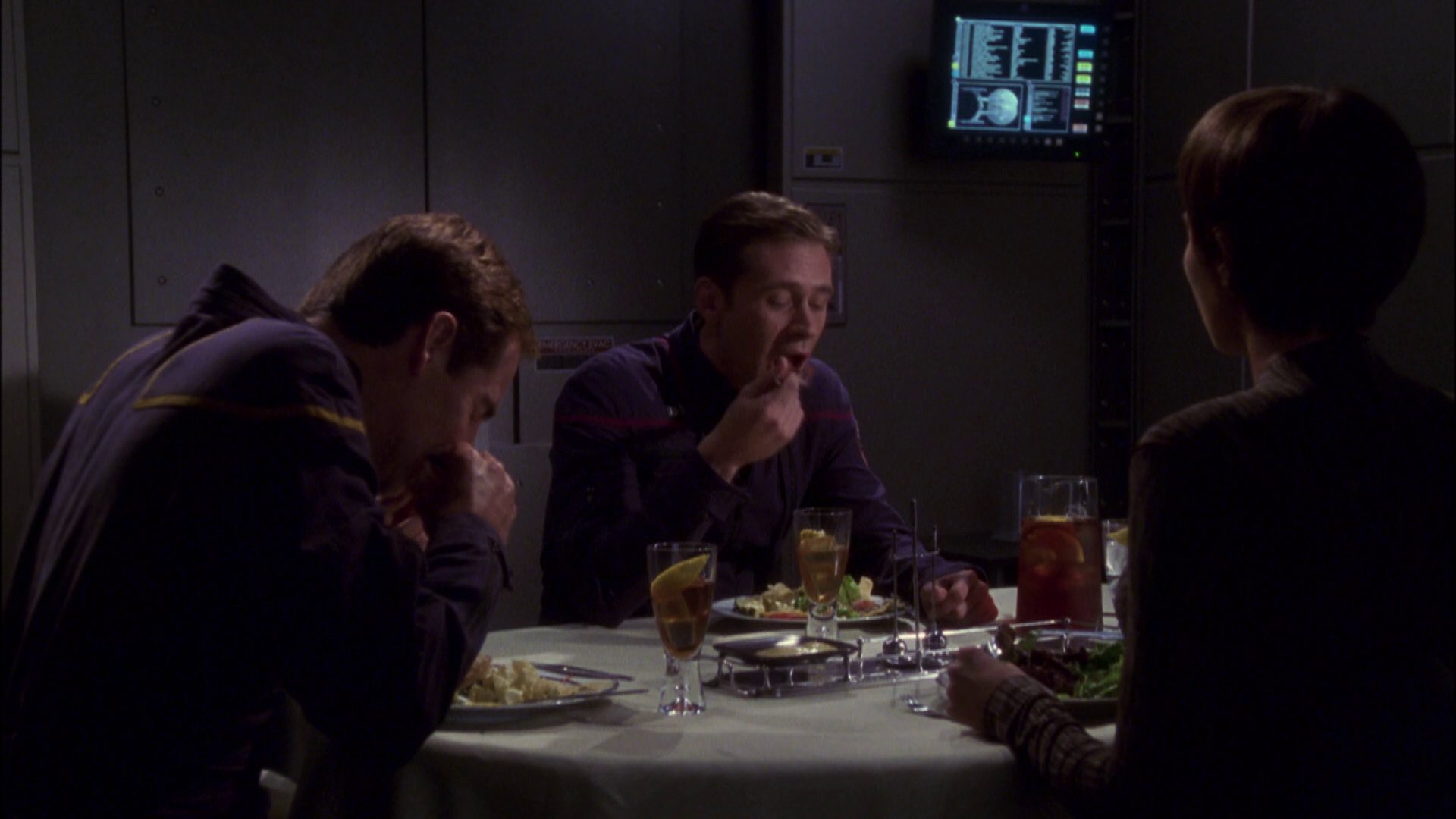 extant_StarTrek_ENT_1x05-Unexpected_3648.jpg