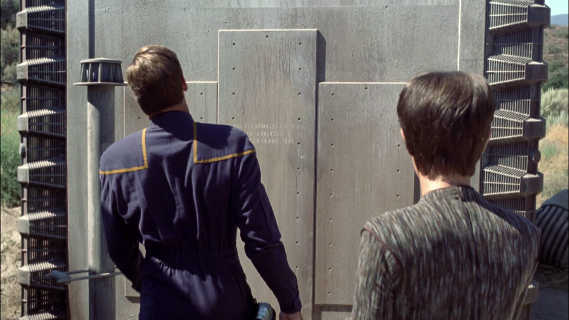 extant_StarTrek_ENT_1x06-TerraNova_0617.jpg