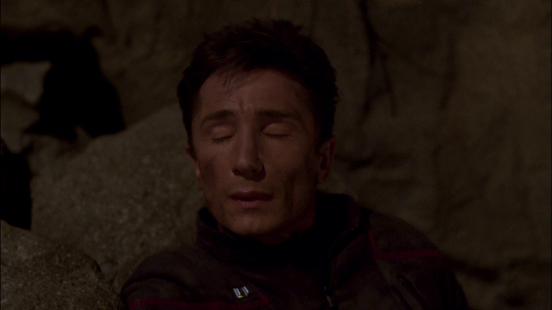 extant_StarTrek_ENT_1x06-TerraNova_1755.jpg