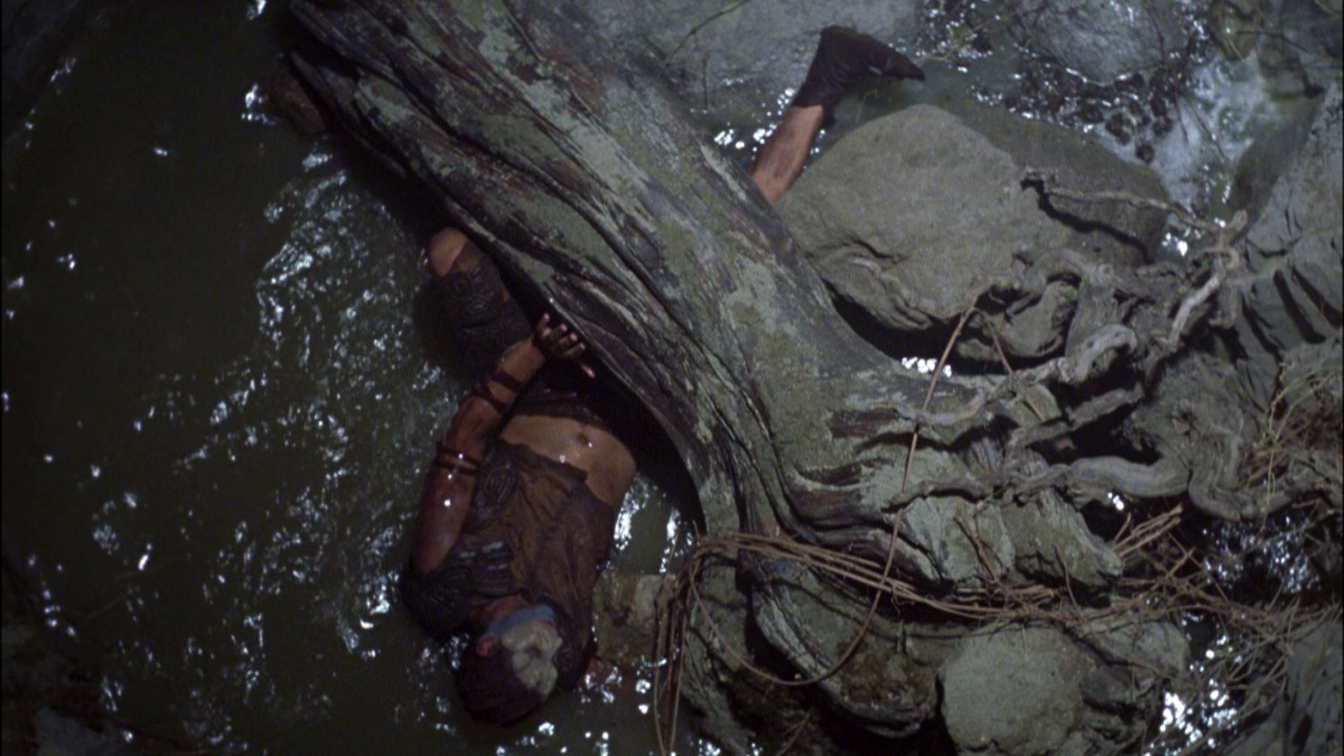 extant_StarTrek_ENT_1x06-TerraNova_3234.jpg