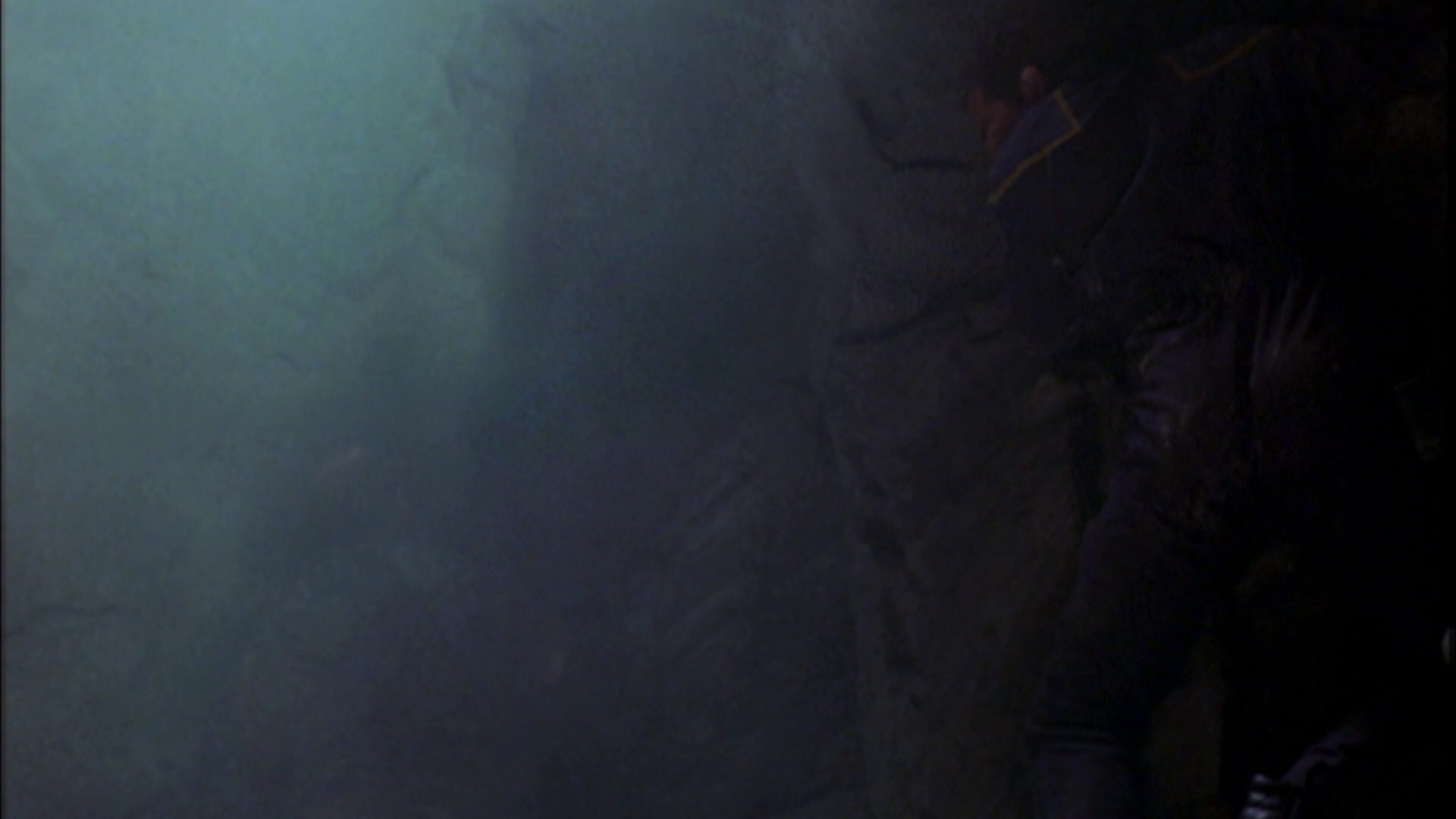extant_StarTrek_ENT_1x06-TerraNova_3351.jpg