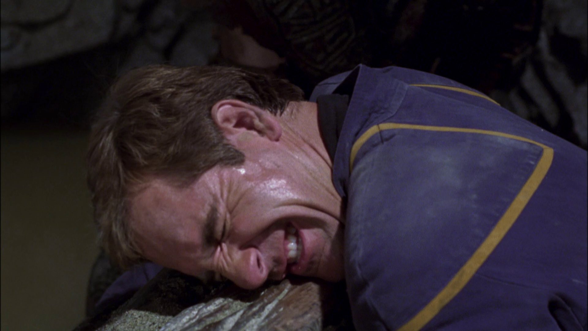 extant_StarTrek_ENT_1x06-TerraNova_3408.jpg