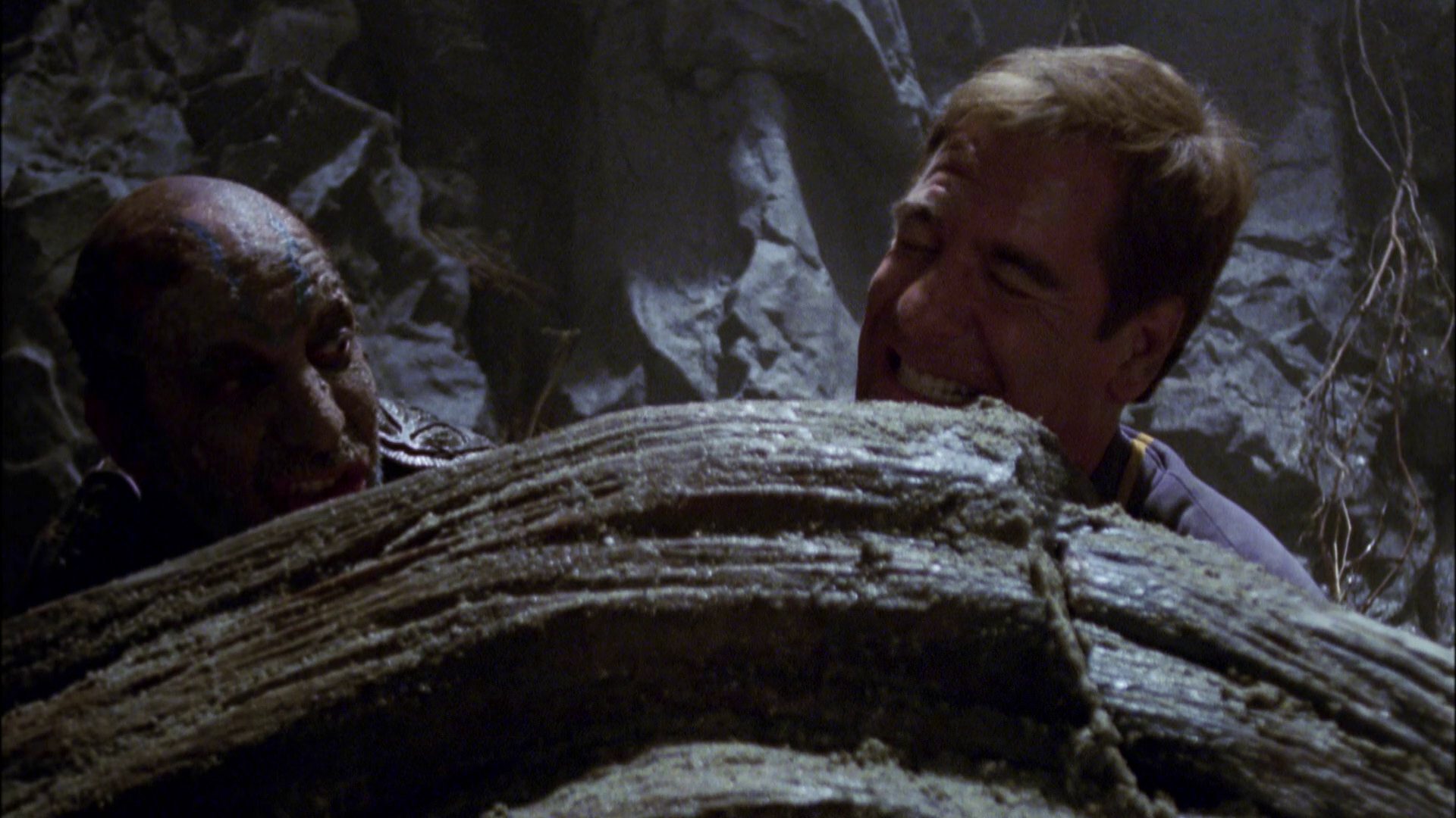 extant_StarTrek_ENT_1x06-TerraNova_3480.jpg
